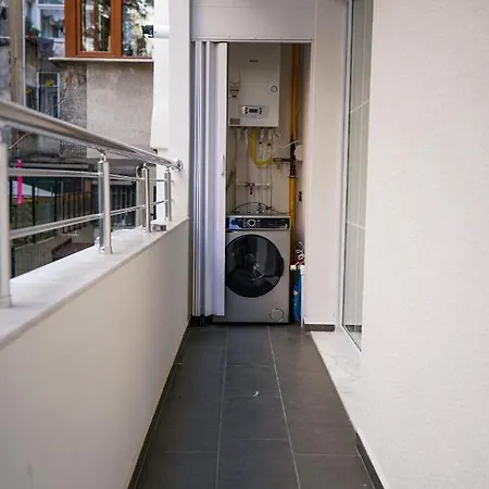 Apartamento Merkuri 302 *